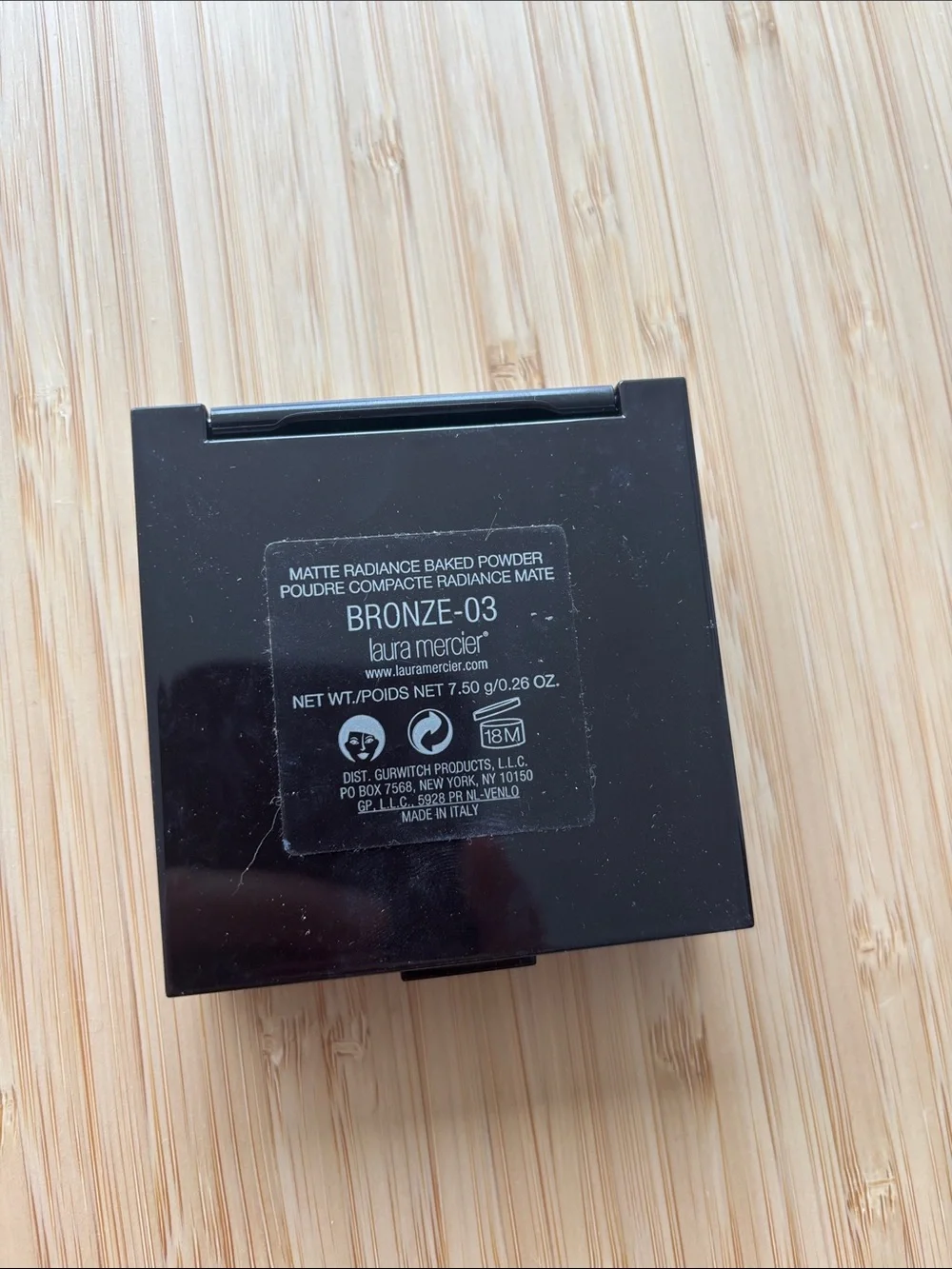 laura mercier Pressed Bronzer 03 — Deep Brown Radiance